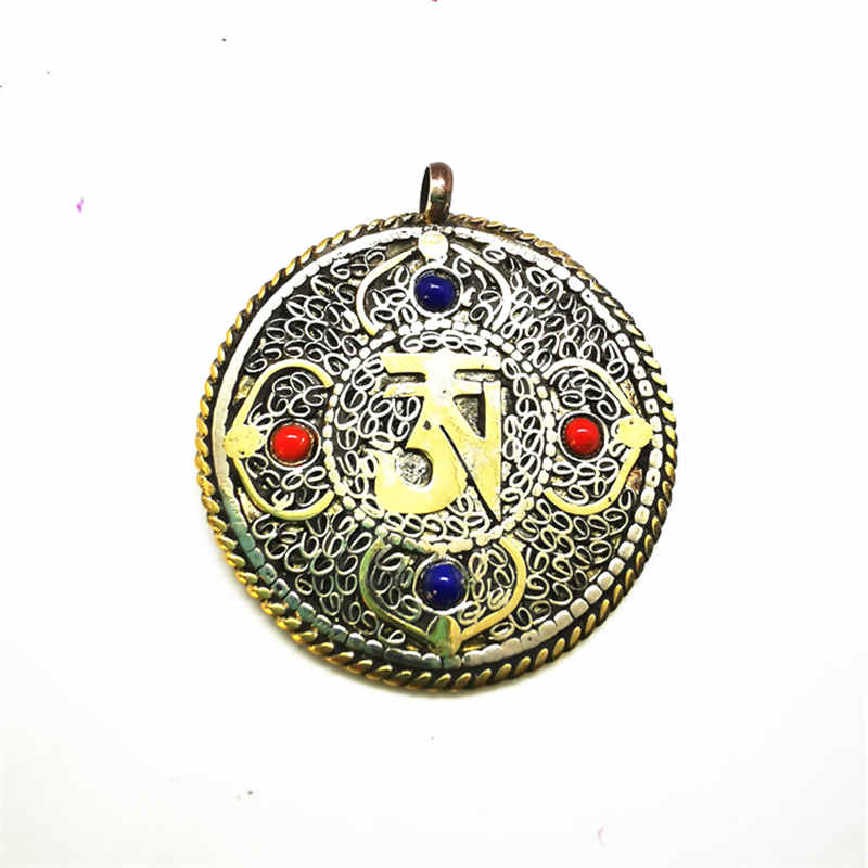 Ethnic Fashion Com - Tibet OM Amulet Hangers Tibetaanse Sieraden